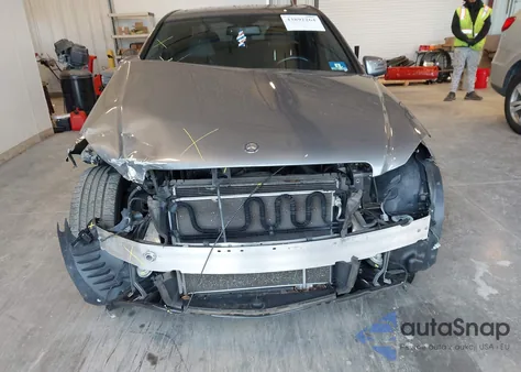 2014 Mercedes-Benz C 300 Sport 4Matic z USA, uszkodzony, nr VIN WDDGF8AB1EG201552